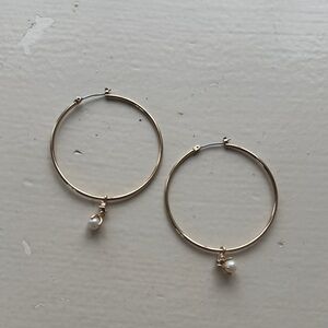 Elegant Gold Hoop Earrings with Pearl Charm